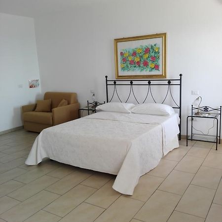 Bed and Breakfast La Nave Sul Mare Di Taormina Letojanni Exteriér fotografie
