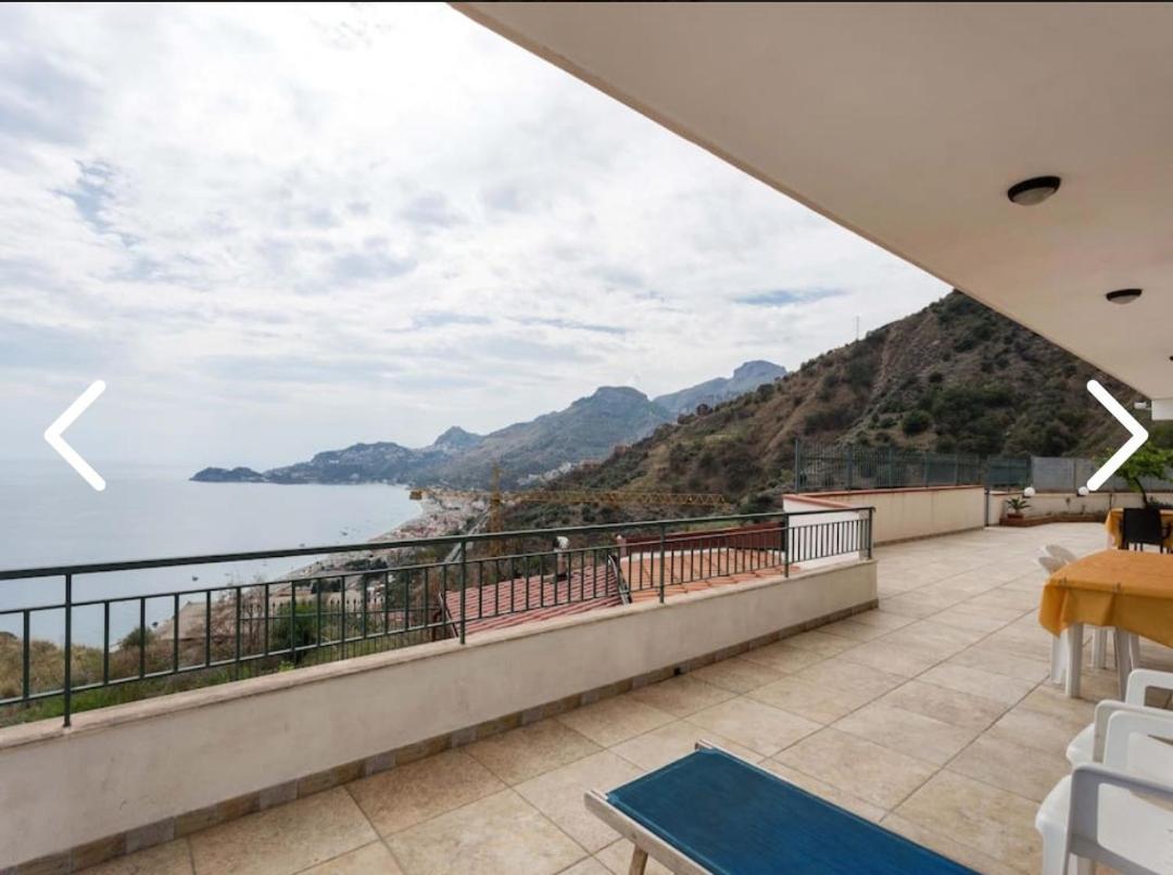 Bed and Breakfast La Nave Sul Mare Di Taormina Letojanni Exteriér fotografie